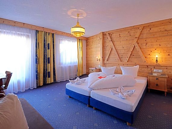 Traube (Fliess) 3*