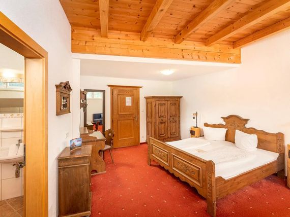 Traube (Fliess) 3*
