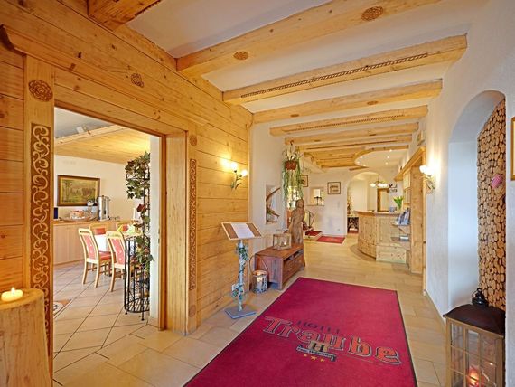 Traube (Fliess) 3*