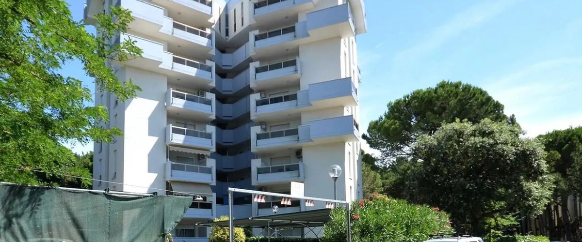 teren hotelu, obiekt