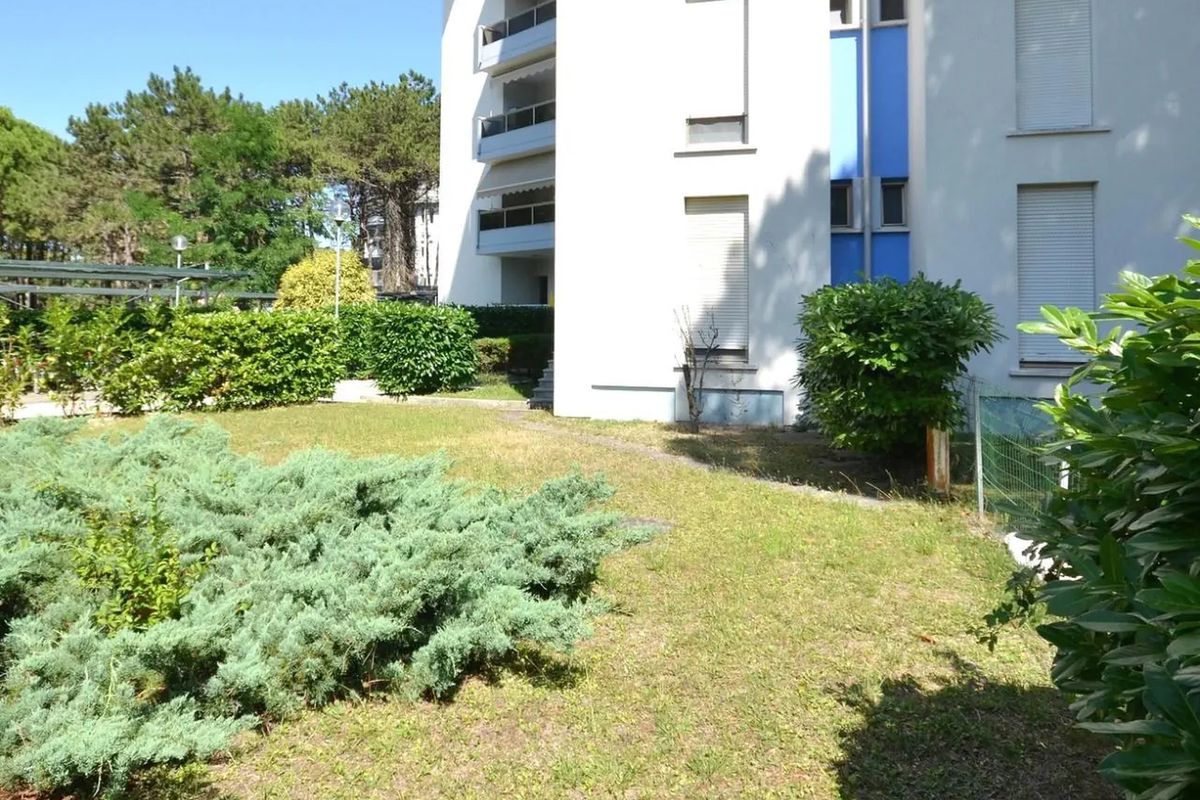 teren hotelu, obiekt