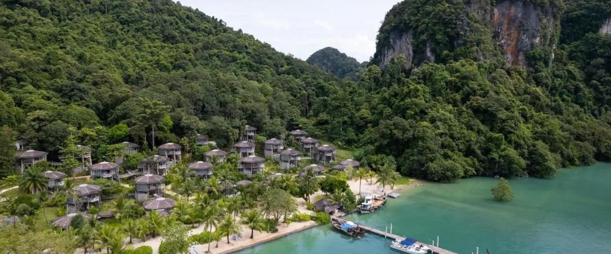 teren hotelu, obiekt