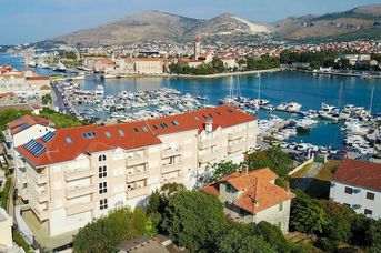 Trogir Palace