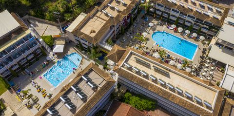 obiekt, teren hotelu, basen