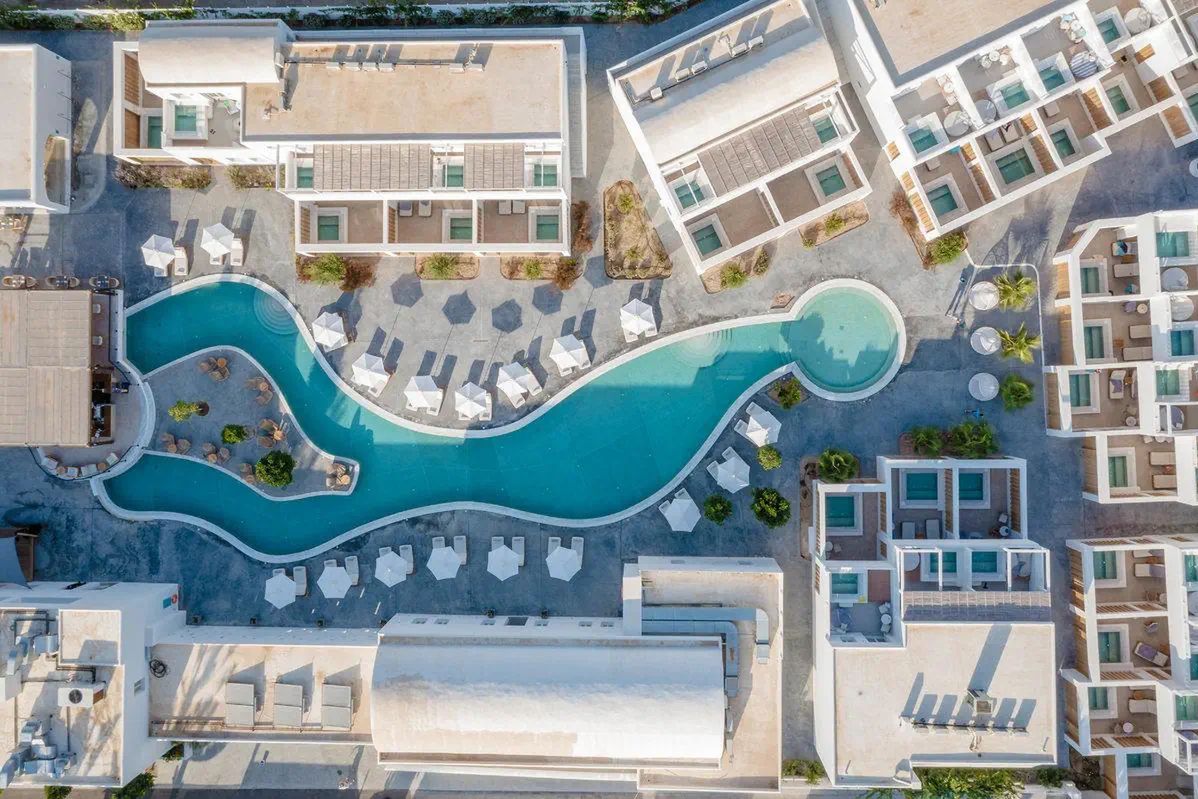 obiekt, teren hotelu, basen