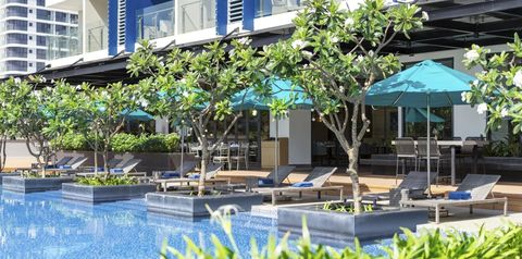 obiekt, teren hotelu, basen