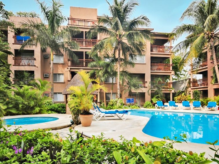 Tukan Playa del Carmen
