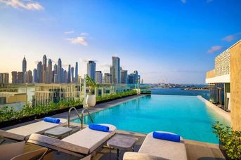 Tumbi West Palm Beach, Tapestry Collection by Hilton