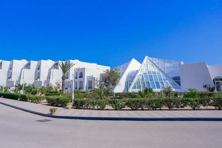 Al Jazira Beach - teren hotelu