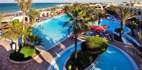 teren hotelu, basen, plaża