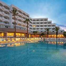 Golden Tulip President ex Cooee Club President