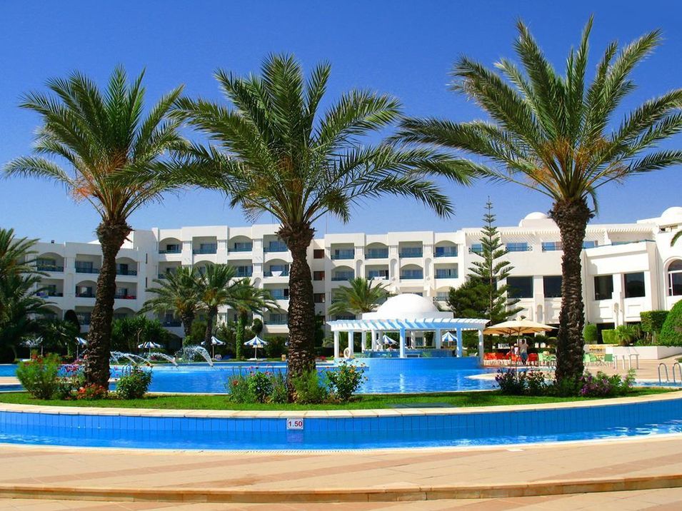 obiekt, teren hotelu