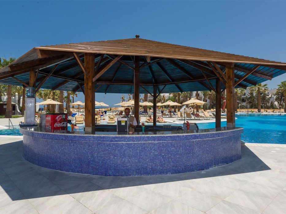 beach bar