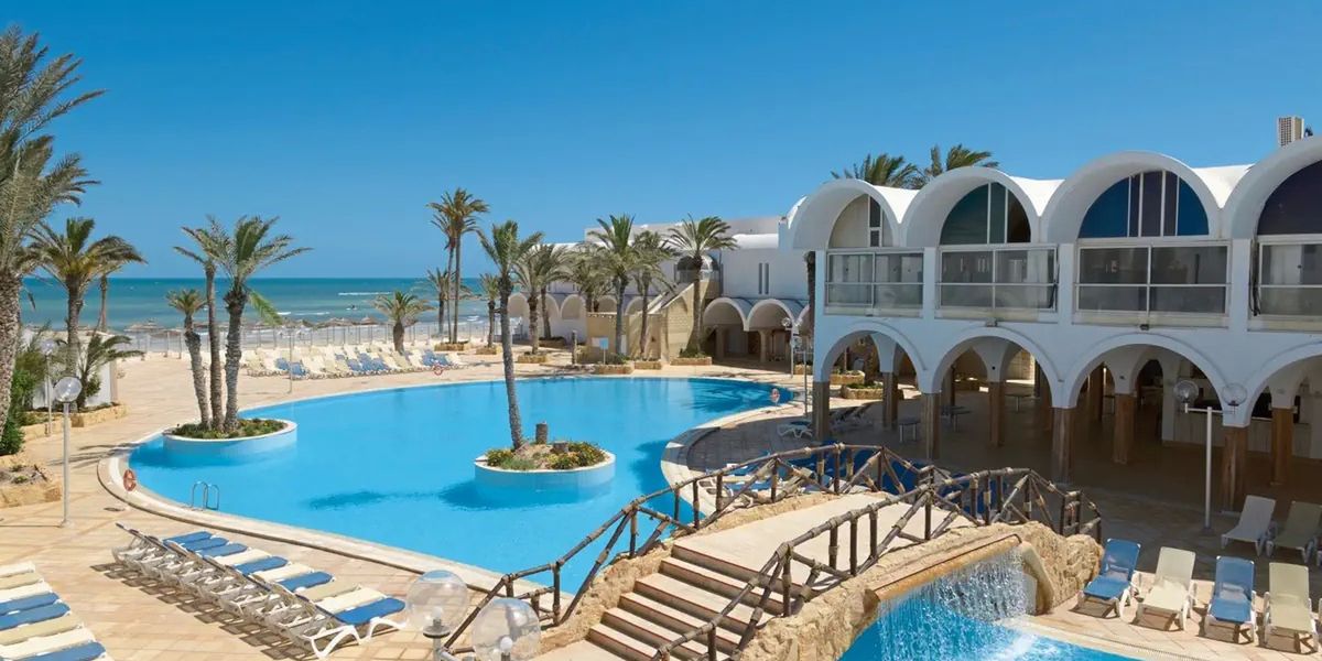 Tunezja na 7 dni w marcu: 4⋆ hotel od 1 321 zł