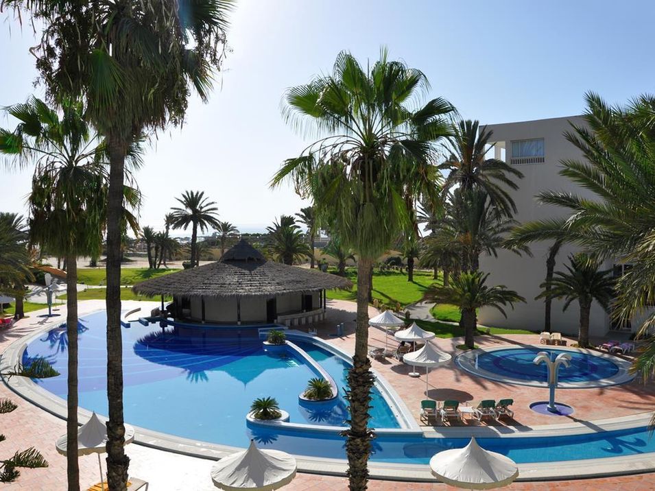 basen, pool bar