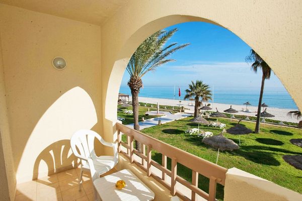 Palmyra Beach (ex.Novostar Palmyra)