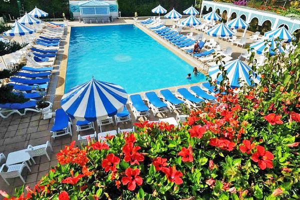 Palmyra Beach (ex.Novostar Palmyra)