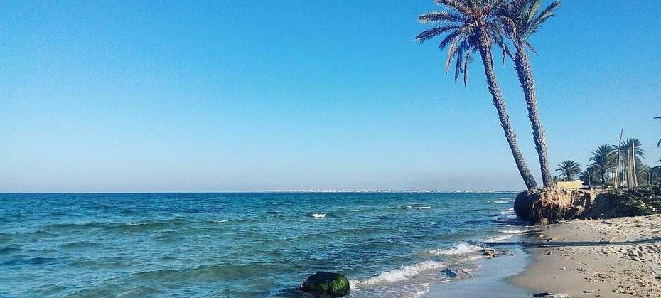 Daphne Club Skanes Beach