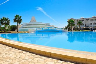 Royal Tulip Taj Sultan ex Golden Tulip Taj Sultan