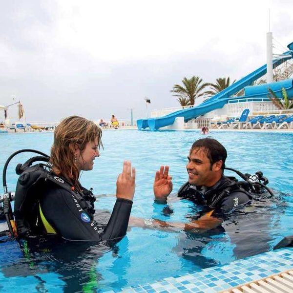 Samira Club