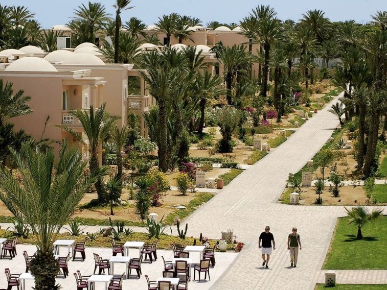 bungalowy, teren hotelu