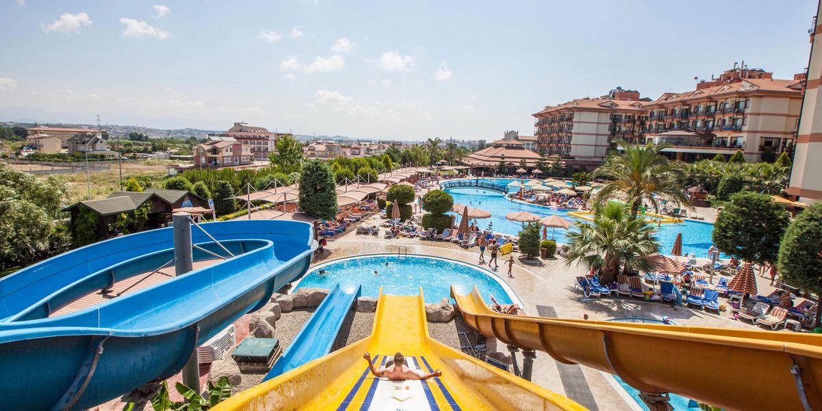 Turcja na 7 dni w listopadzie: 5⋆ hotel od 3 530 zł