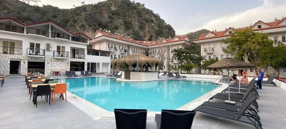 Akdeniz Beach