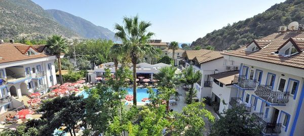 Akdeniz Beach