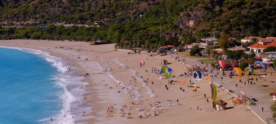 Akdeniz Beach