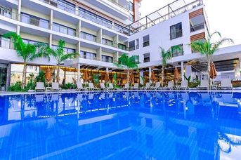 Alexia Resort & Spa