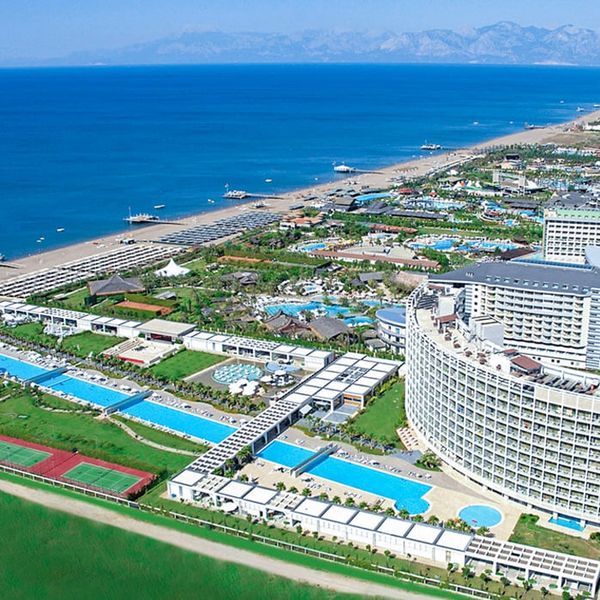 AMARA CENTRO RESORT