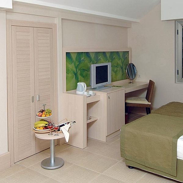 Ambassador Plaza (Kemer)