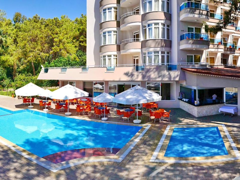 teren hotelu, basen
