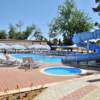 Aperion Beach