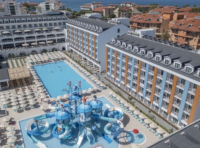 Arcanus Trendline Resort