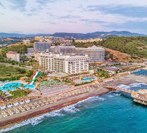 Aria Resort & SPA