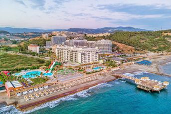 Aria Resort & SPA
