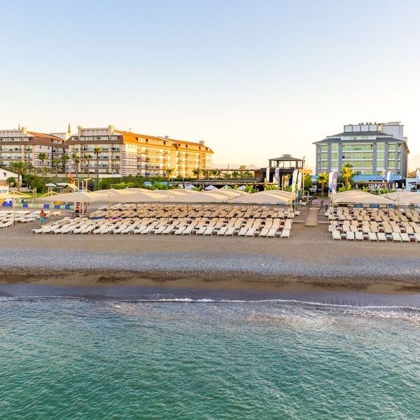 Armas Life Belek