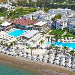 Armonia Holiday Village