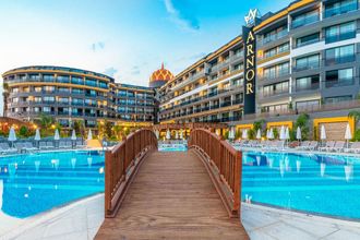 Arnor De Luxe SPA