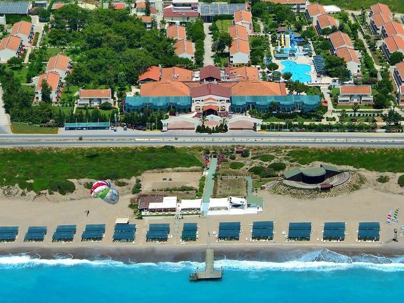 Aska Costa Holiday Club