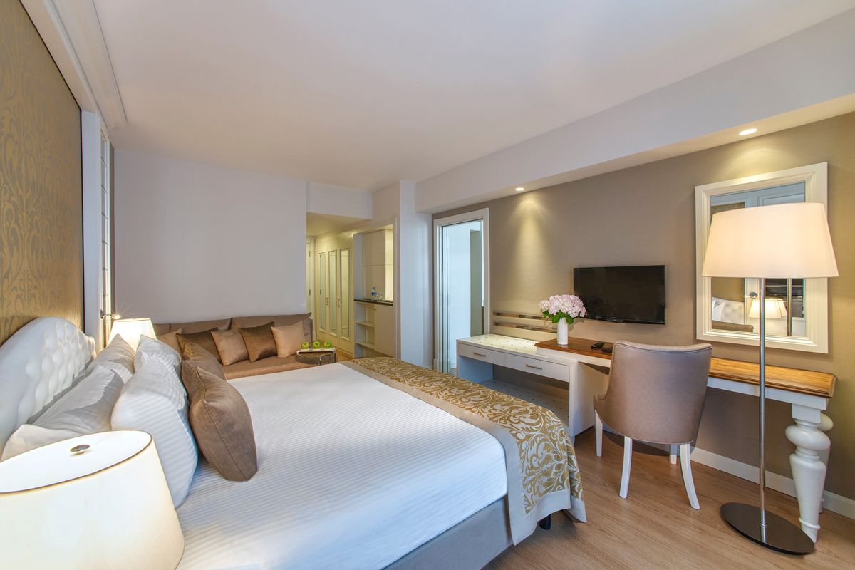 Aska Lara Resort & Spa - pokój