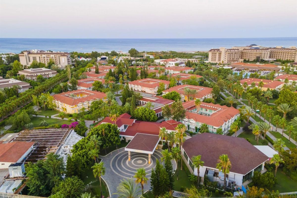 Asteria Family Resort Side - teren hotelu