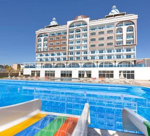 Azur Resort SPA