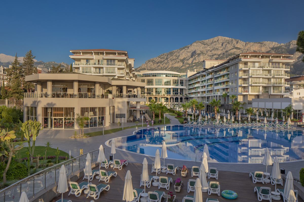 Wakacje w Barut Kemer Resort w Turcji z Ecco Holiday - Wczasy na Wakacje.pl