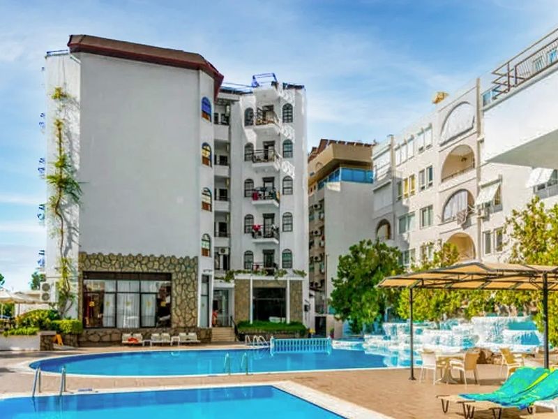 Boulevard 4*