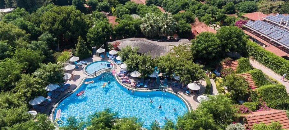 Can Garden Beach