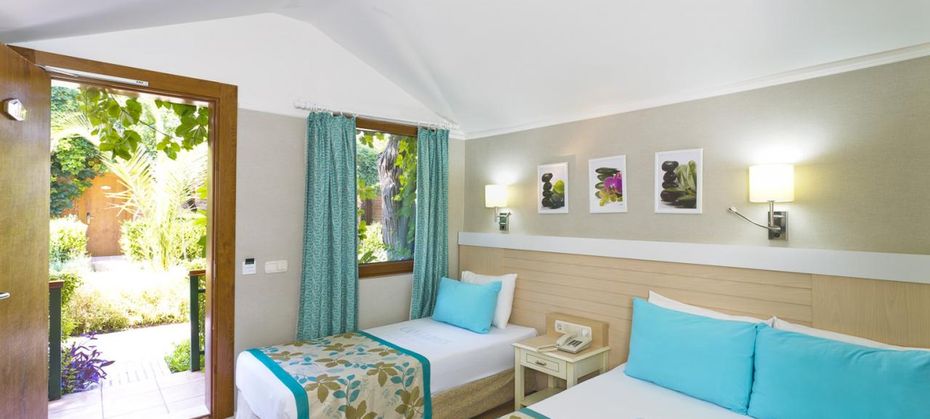 Can Garden Beach