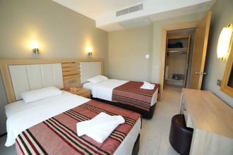 Candan Apart Hotel