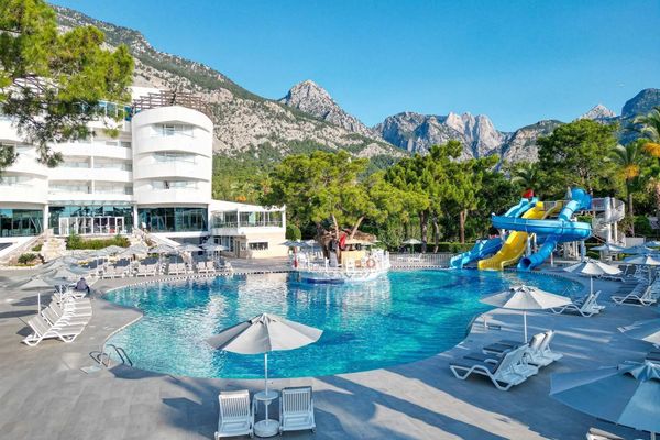 Catamaran Quality Times ex Catamaran Resort